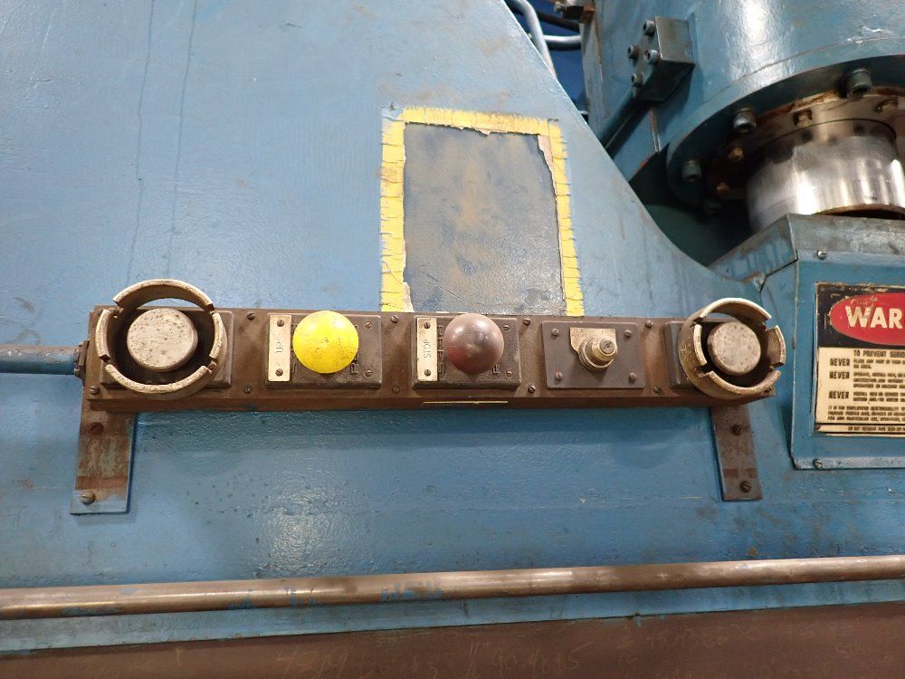 Chicago 200 Ton X 150 1/2" Press Brake - 200-f-10