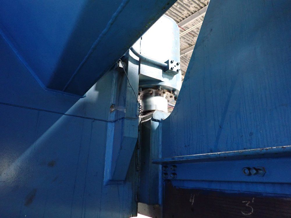 Chicago 200 Ton X 150 1/2" Press Brake - 200-f-10