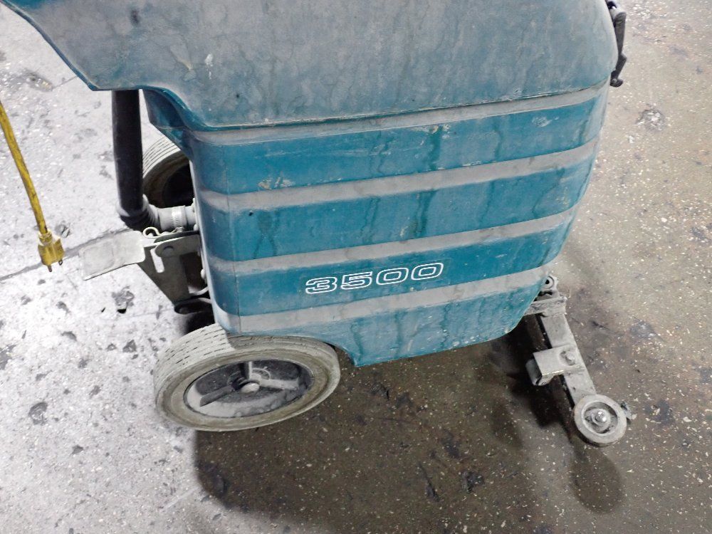 Tennant Wet/dry Commerical Grade Vacuum - 607673