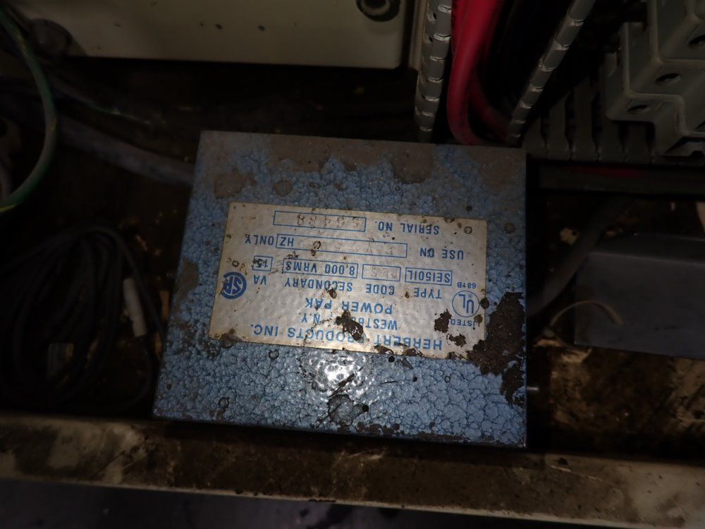 Shanklin 20"x6 1/2" Opening Shrink Wrapper - F-5a