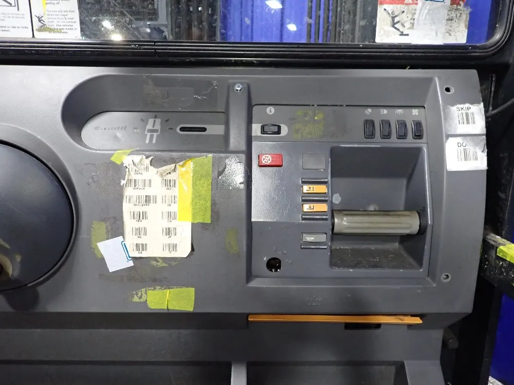 Crown 2900 Lbs Electric Standup Forklift - 3400 Series