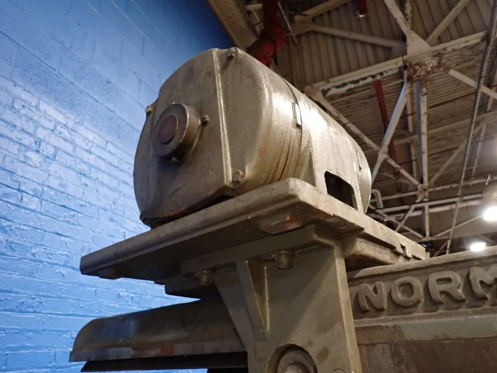 Van Norman Machine Company 78"x14" 28 Horizontal Mill - 28