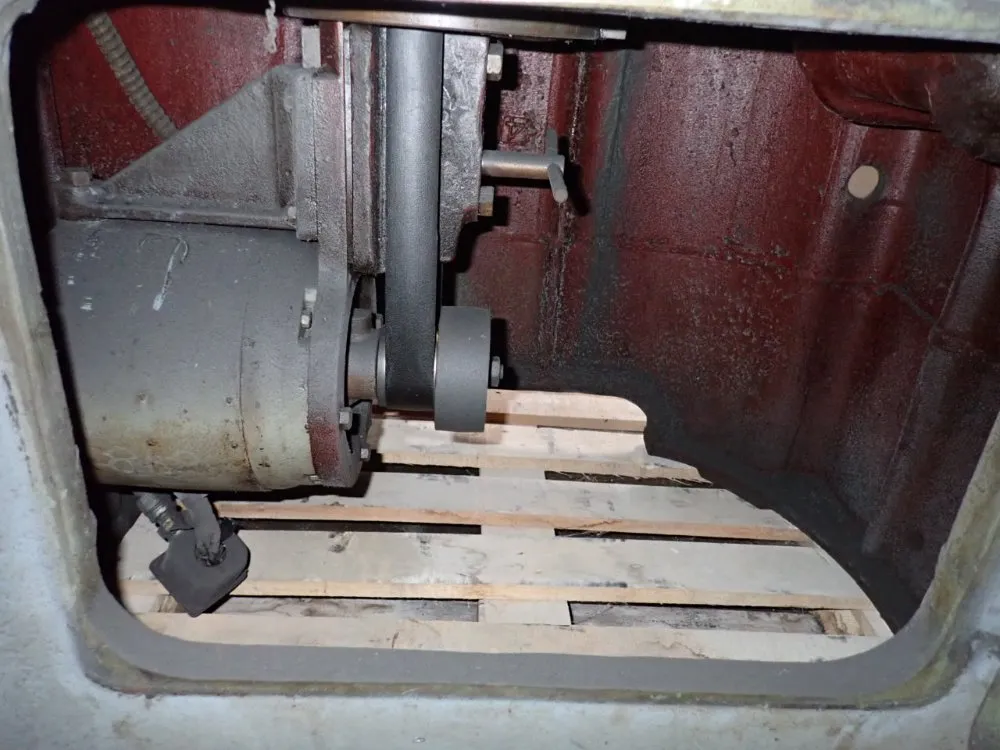 Cincinnati Milling Machine Co 36"x5" Tool Grinder