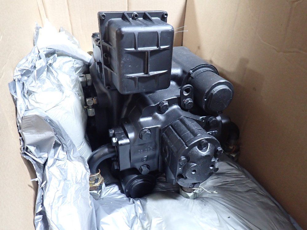 Sunsource Piston Pump - 19-28-81733