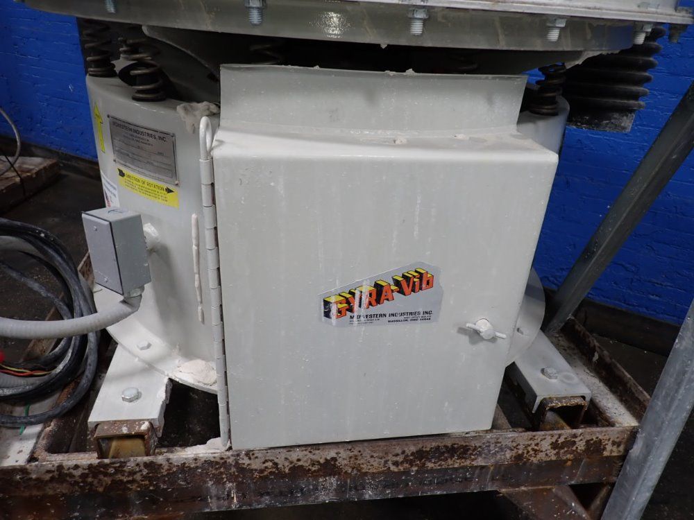 Midwestern Industries Inc 45"x18" Vibratory Separator - Me48s8-8