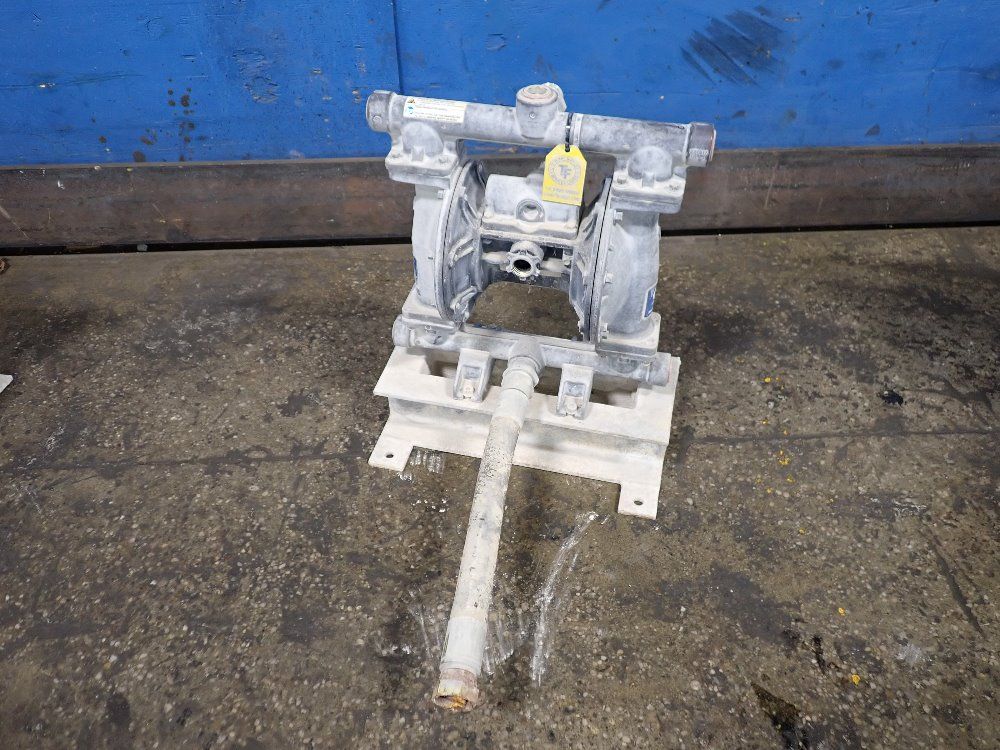 Graco Diaphragm Pump - Husky 1050