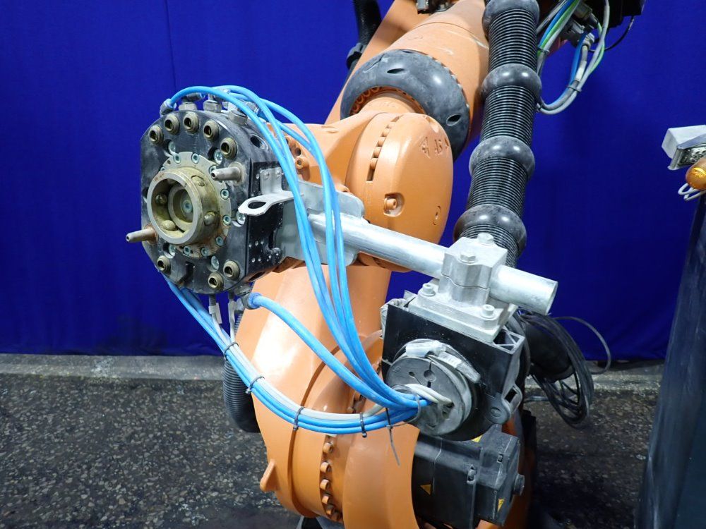 Kuka 2014 Kuka Kr 120 R2900 Robot - Kr 120 R2900
