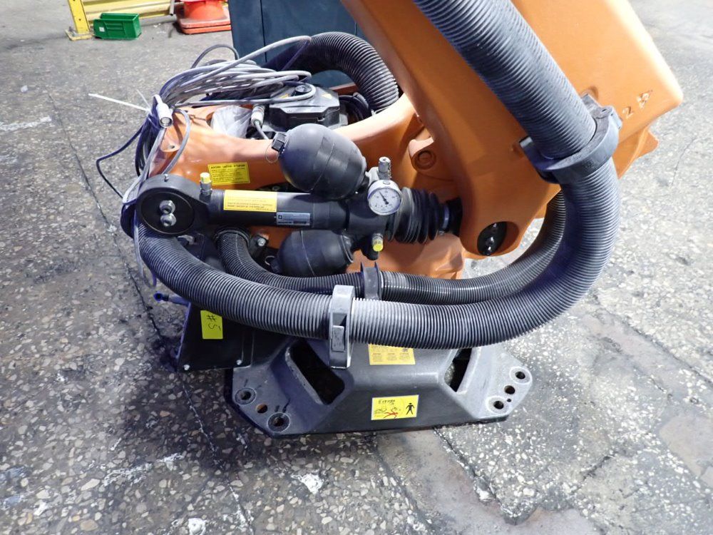 Kuka 2014 Kuka Kr 120 R2900 Robot - Kr 120 R2900