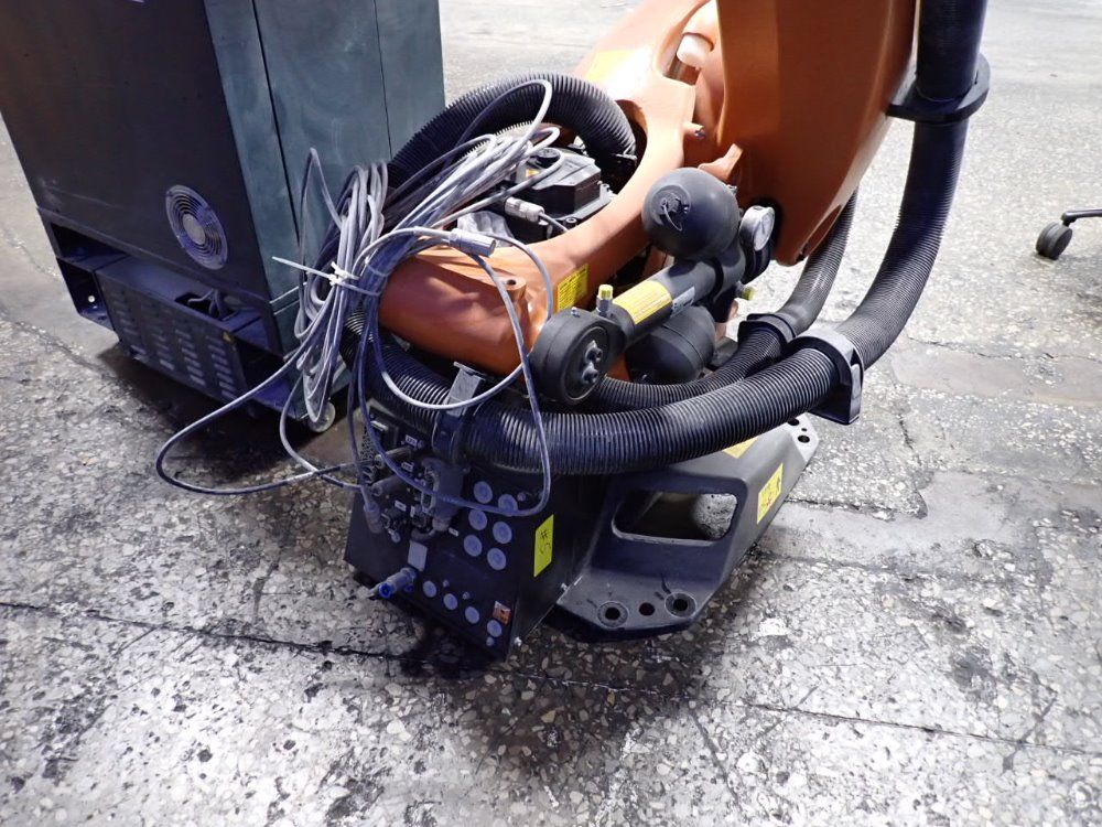 Kuka 2014 Kuka Kr 120 R2900 Robot - Kr 120 R2900