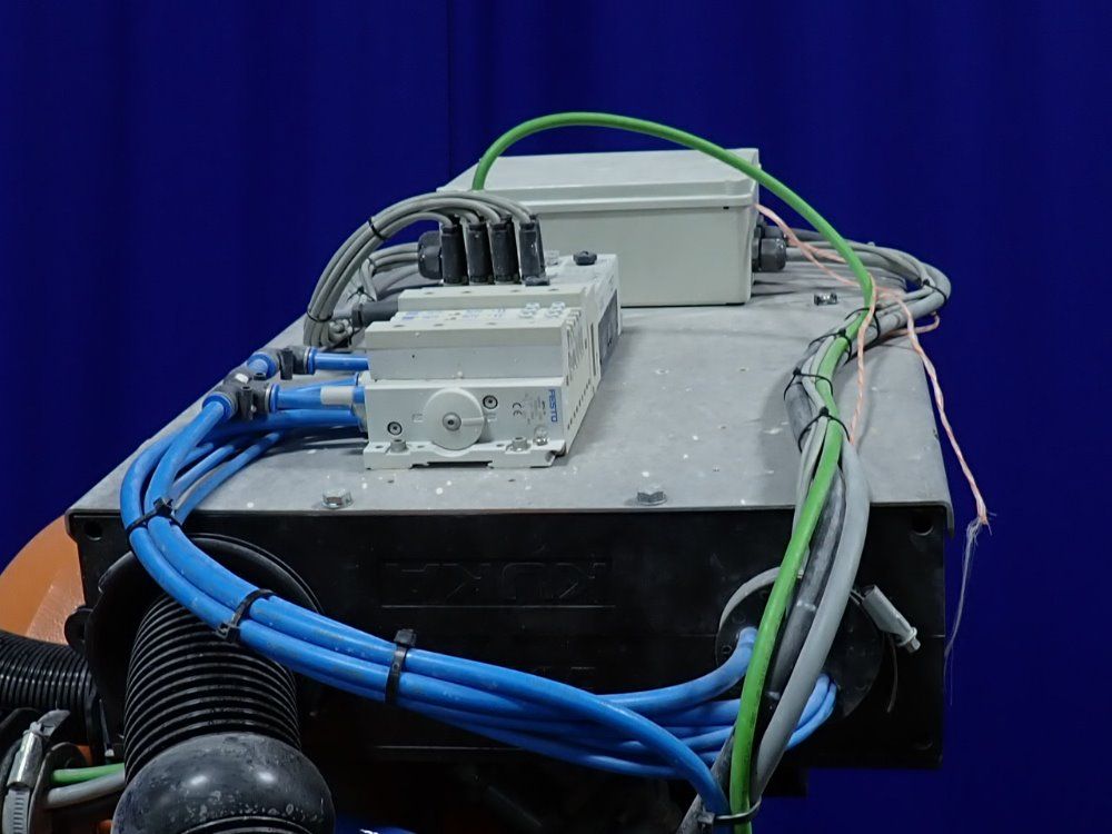 Kuka 2014 Kuka Kr 120 R2900 Robot - Kr 120 R2900