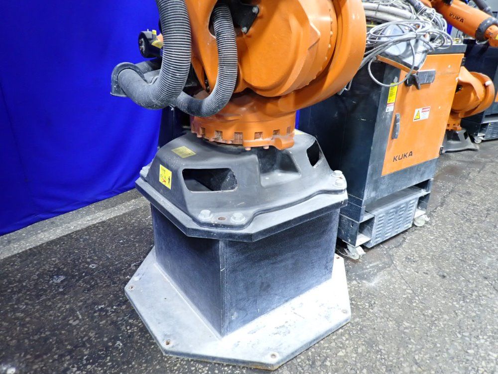 Kuka 2014 Kuka Kr 120 R2900 Robot - Kr 120 R2900