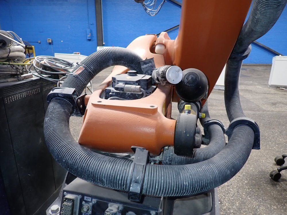 Kuka 2014 Kuka Kr 120 R2900 Robot - Kr 120 R2900