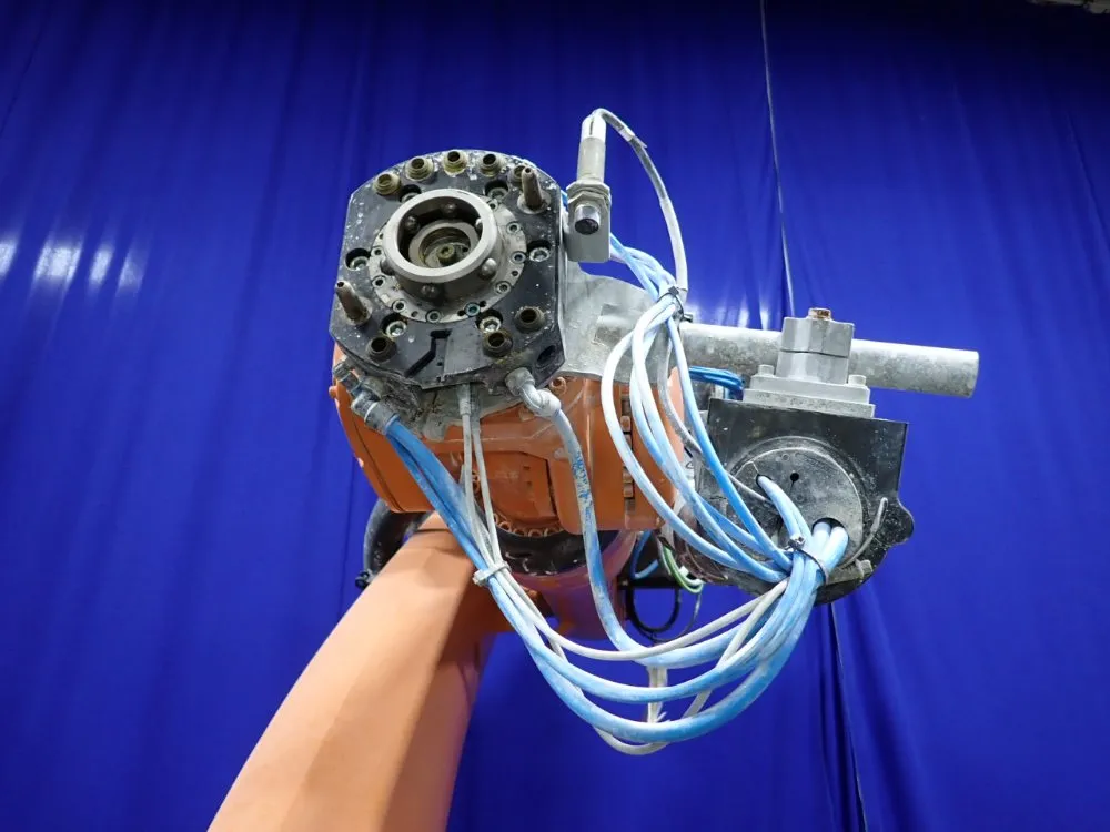 Kuka 2014 Kuka Kr 120 R2900 Robot - Kr 120 R2900