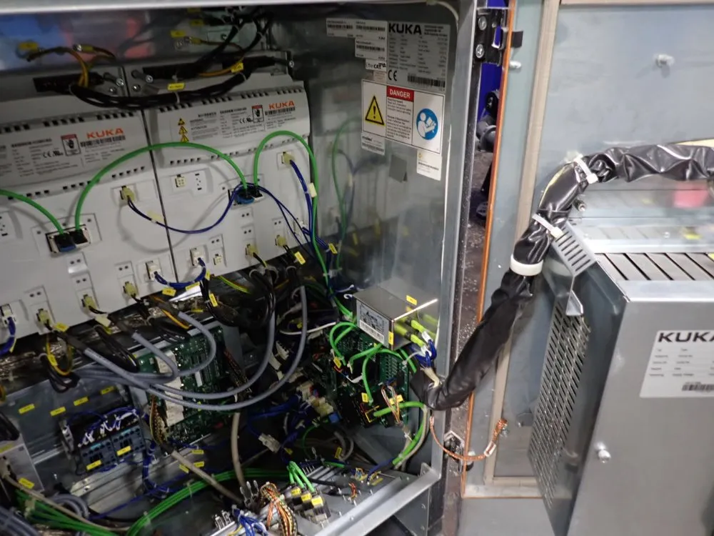 Kuka 2014 Kuka Kr 120 R2900 Robot - Kr 120 R2900