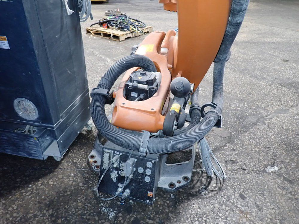 Kuka 2014 Kuka Kr 120 R3200 Pa Robot