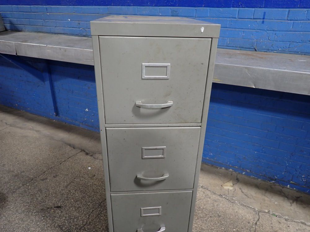 4 Drawers (12 1/2"x23"x11") File Cabinet