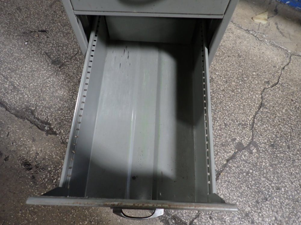 4 Drawers (12 1/2"x23"x11") File Cabinet