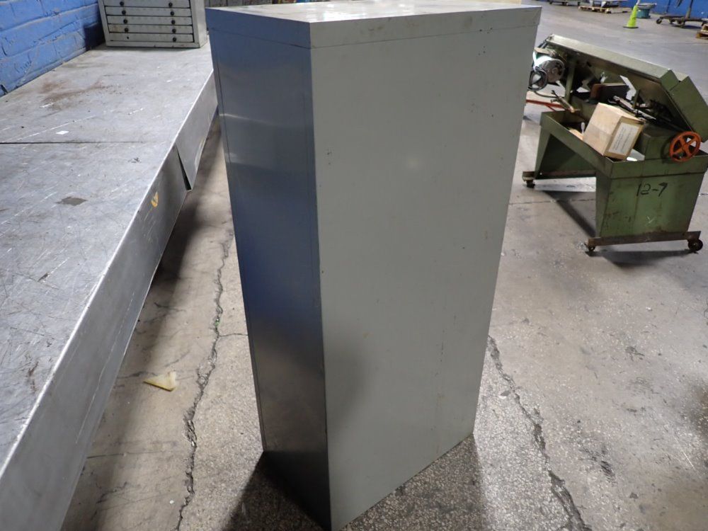 4 Drawers (12 1/2"x23"x11") File Cabinet