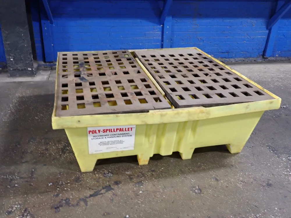Poly-spillpallet Containment Pallet