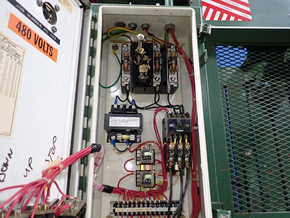 Fox Baler 30" X 59" Baler - 60