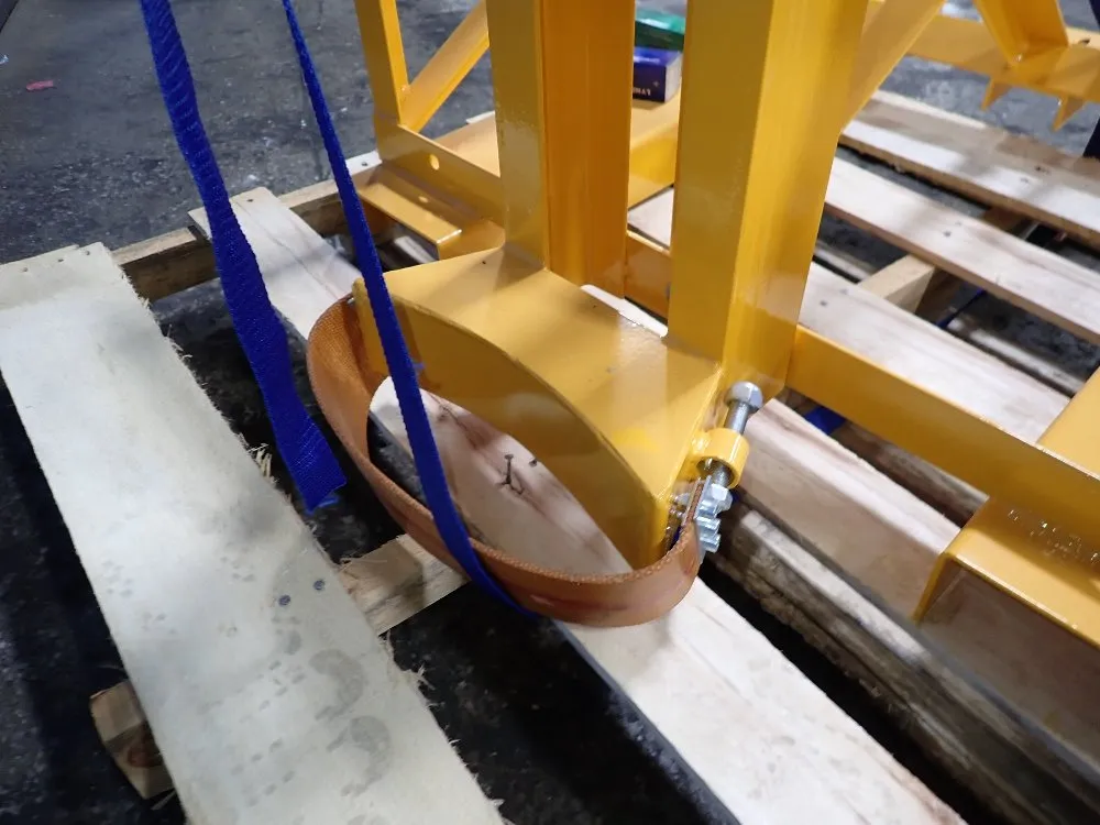 Uline Lifting Attachment