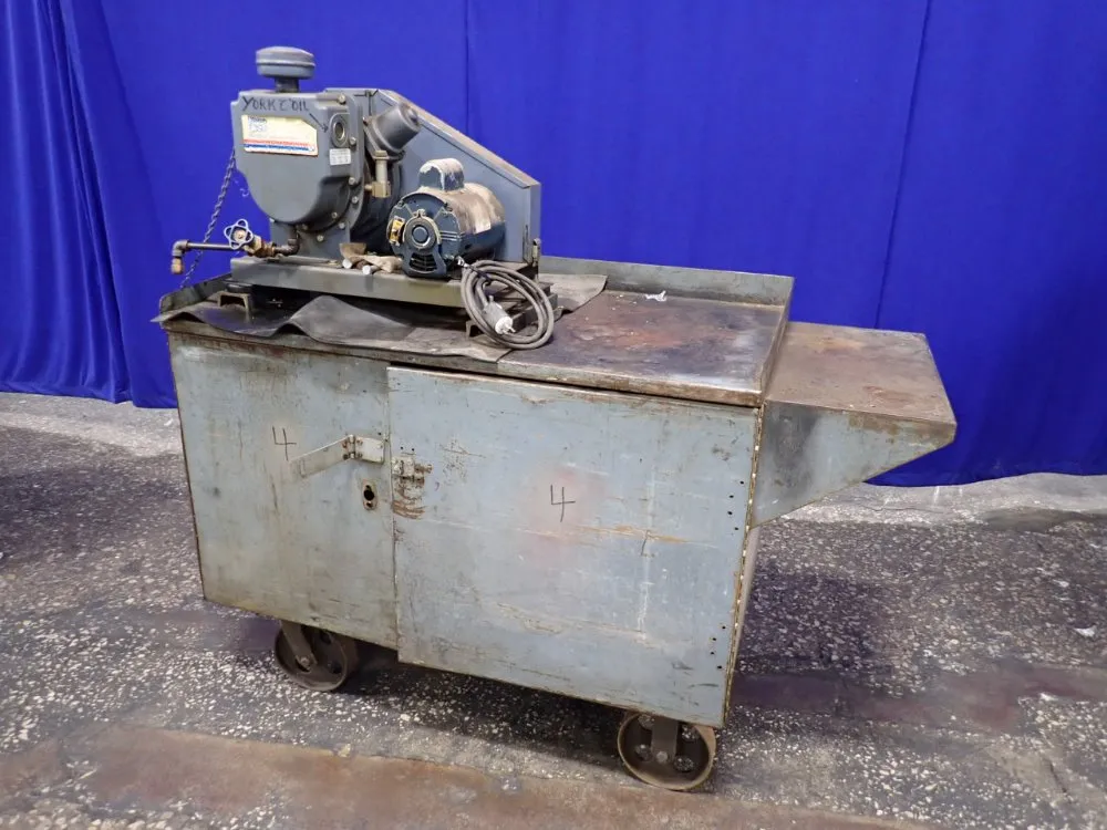 Welch 1 Hp Vacuum Pump W/ Cabinet - 1397