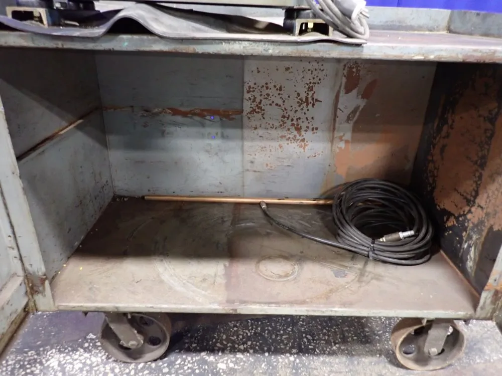 Welch 1 Hp Vacuum Pump W/ Cabinet - 1397