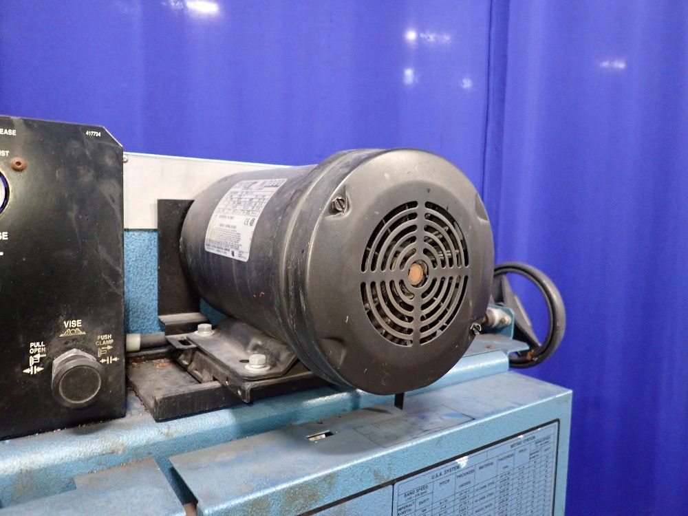 Doall 11" X 21" Horizontal Band Saw - C-916s