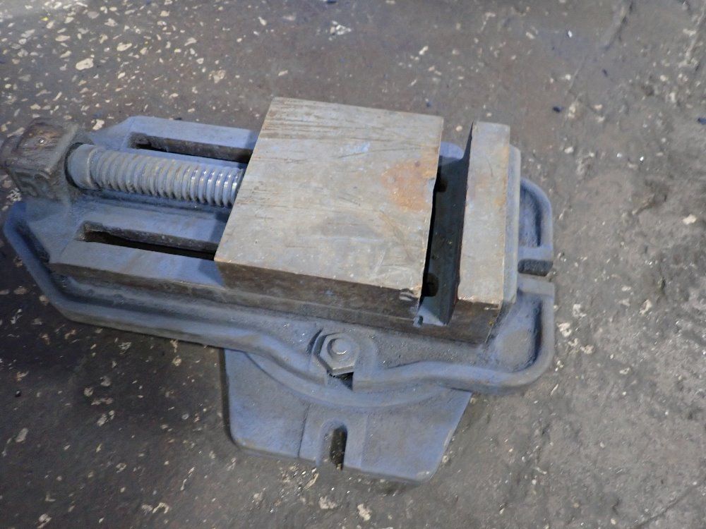 6" Vise