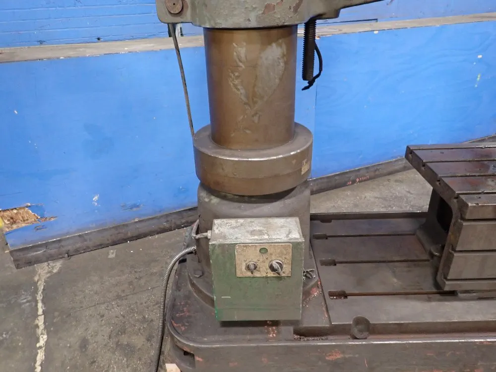 Invema 13" X 4'6" Radial Arm Drill - Frm 1250