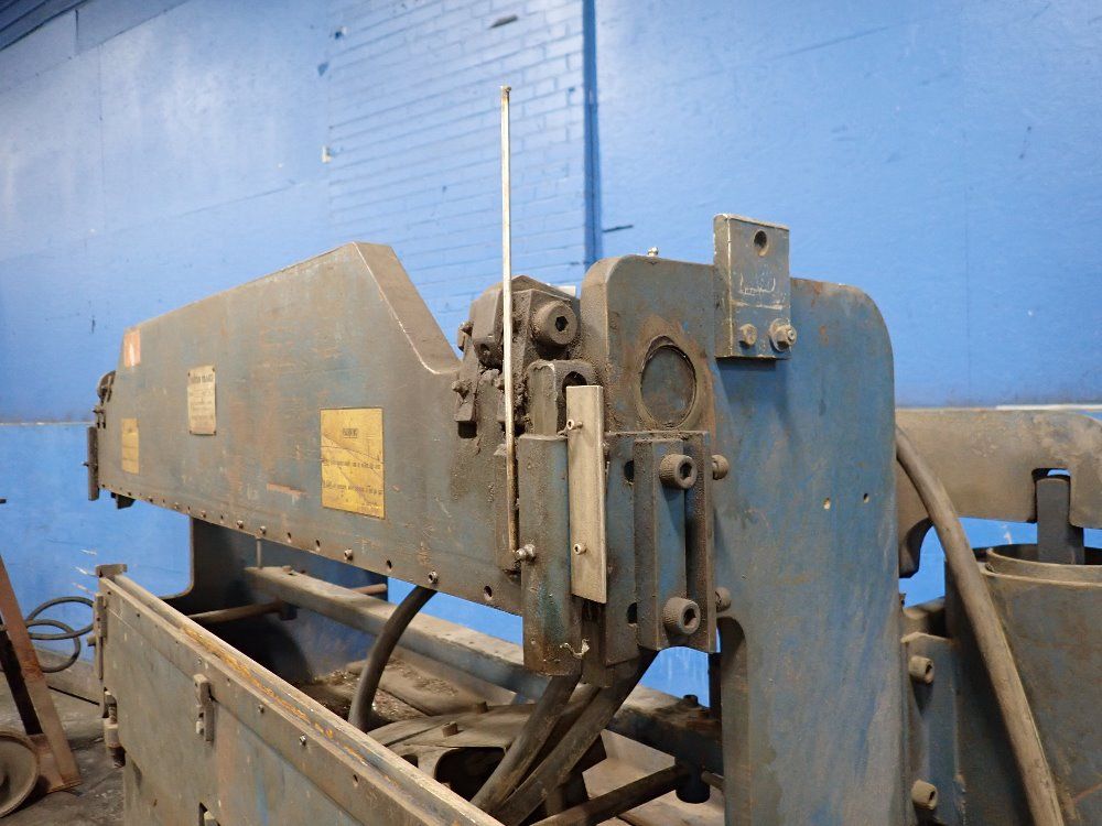 Bantam Brake 48" Press Brake - B412