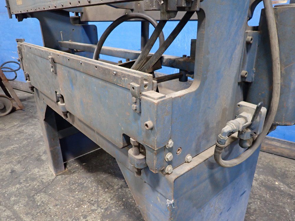 Bantam Brake 48" Press Brake - B412