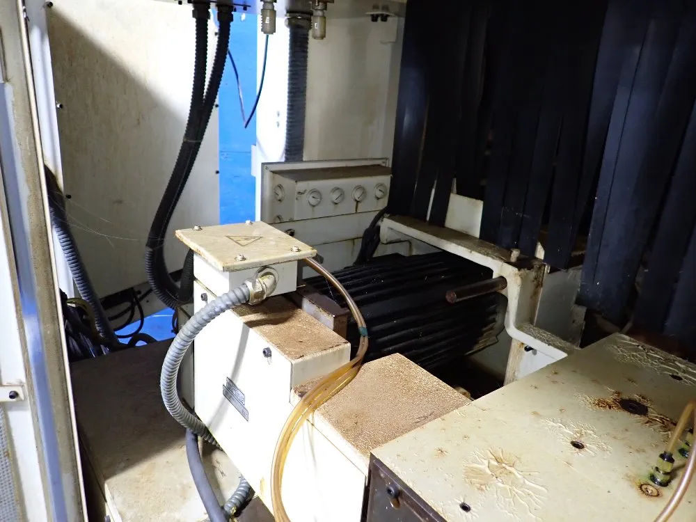 Okuma Cnc Grinder - Gi-20n