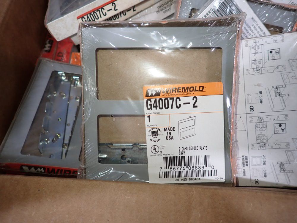 Wiremold Two-gang Device Plate - G4007c-2
