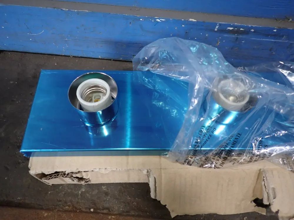 Maxim Lighting 36"x4" Light Fixture - 6-mb-60w