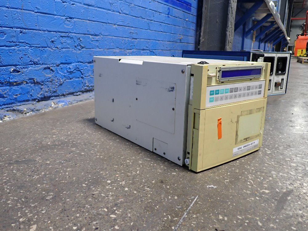 Hitachi Auto Sampler - L-7200