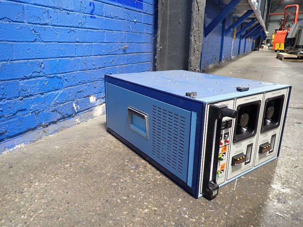 Vici Metronics Inc Dynacalibrator - 500-18aa-d