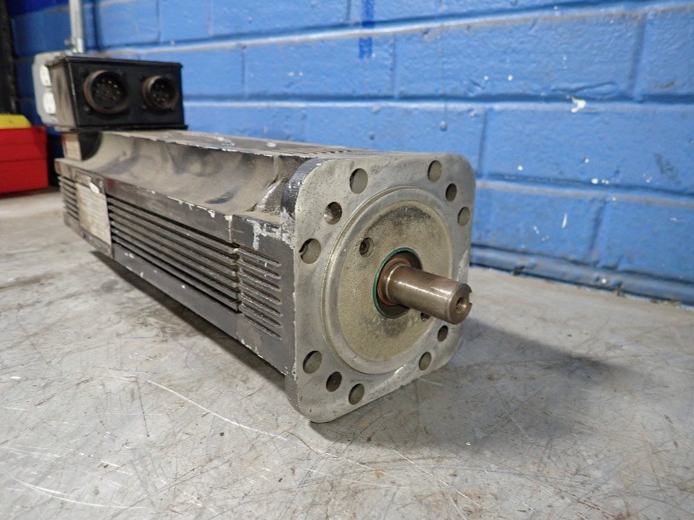Reliance Electric 1.5 Kw Servo Motor - 1326ab-b430r-21-k4