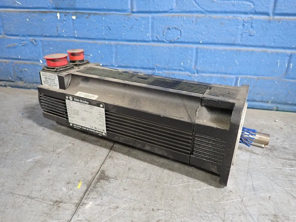 SERVO MOTOR