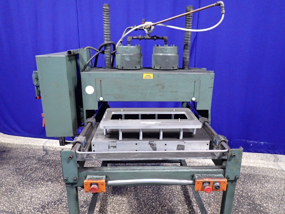 Atlas Vac Machine Tray Sealer