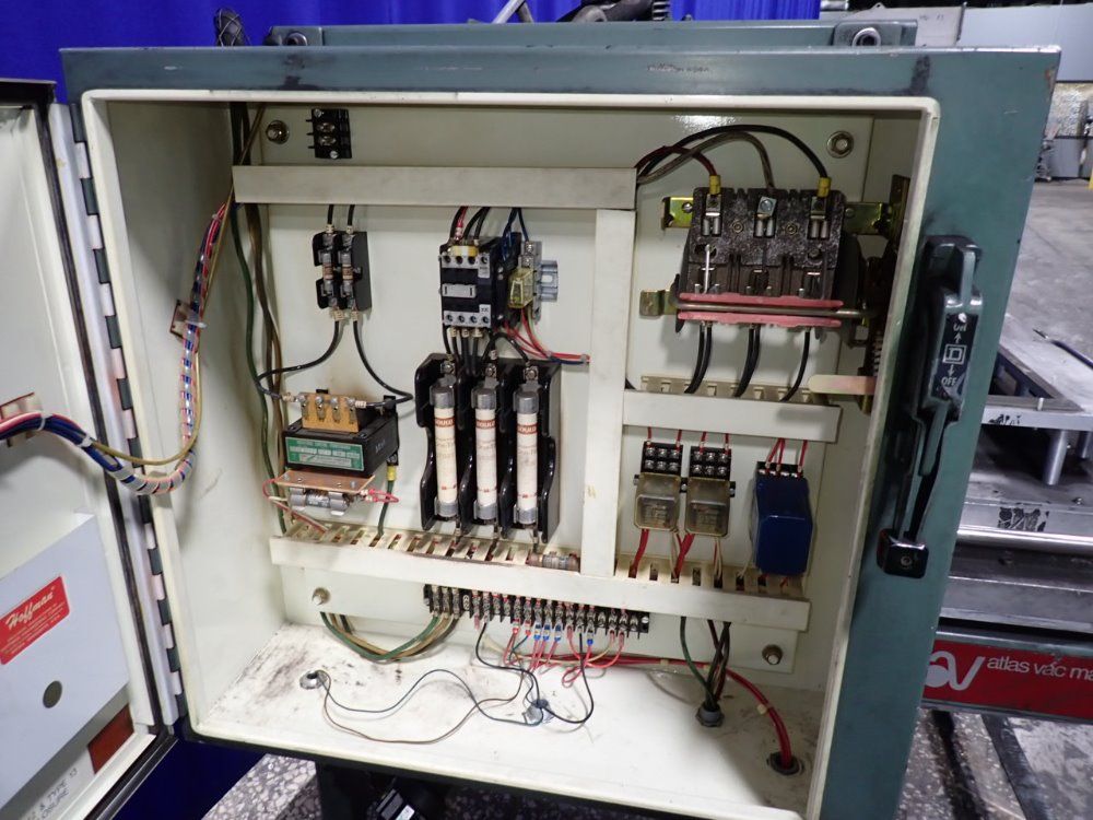 Atlas Vac Machine Tray Sealer