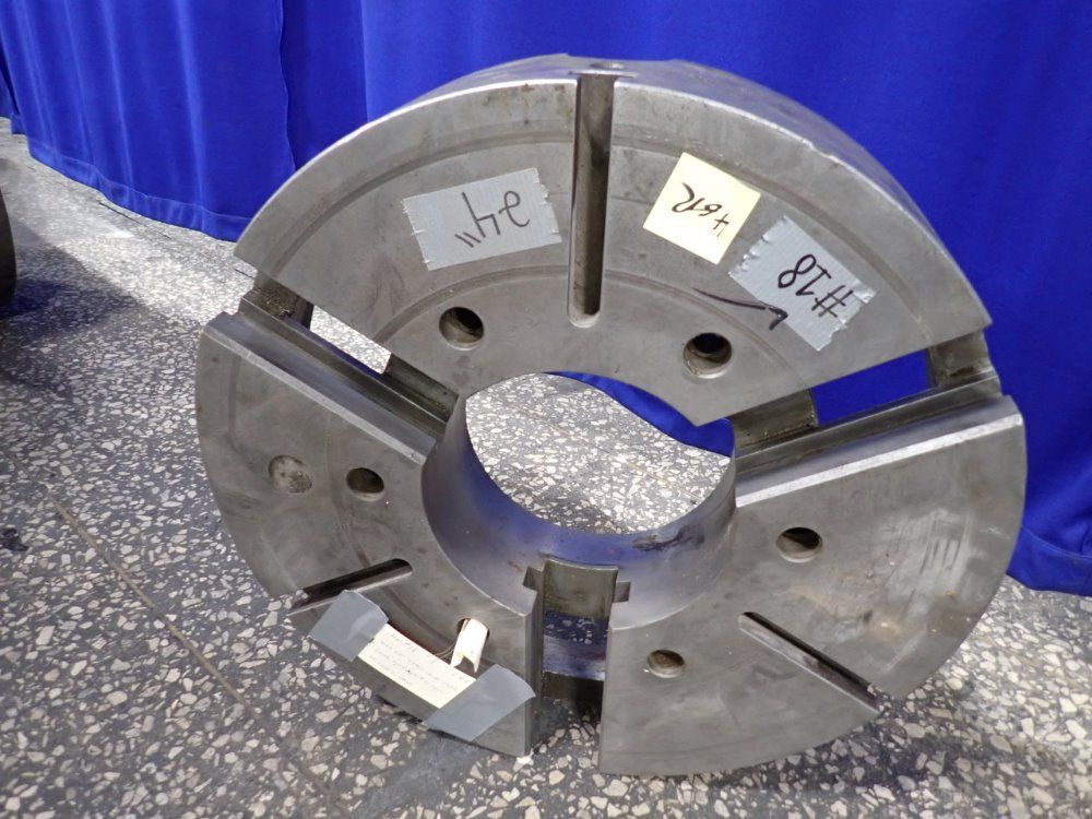 24" 3 Jaw Chuck