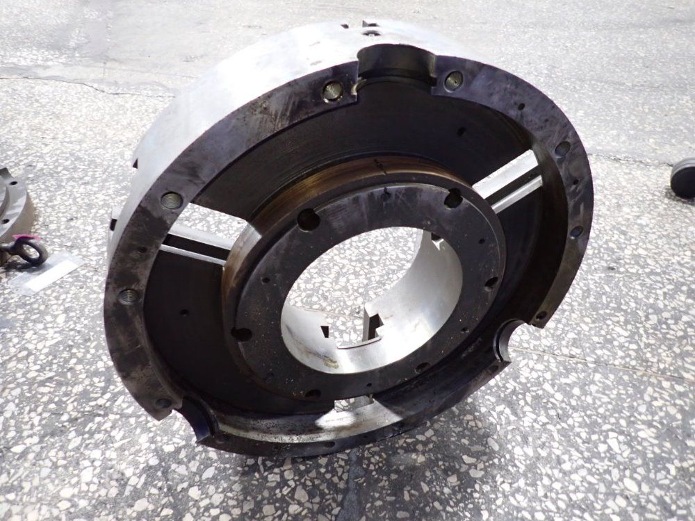 24" 3 Jaw Chuck