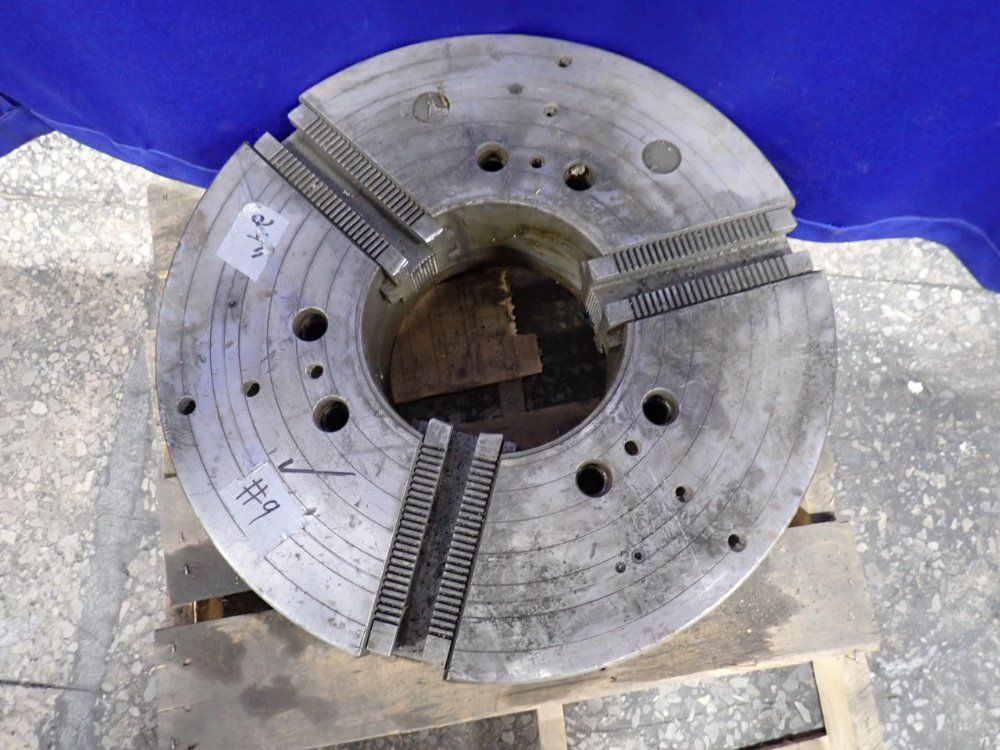 24" 3 Jaw Chuck