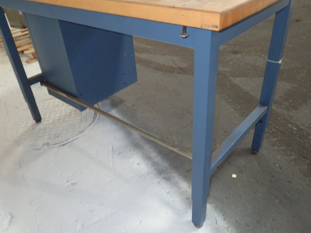 Production System 30'' X 60'' X 36'' Workbench