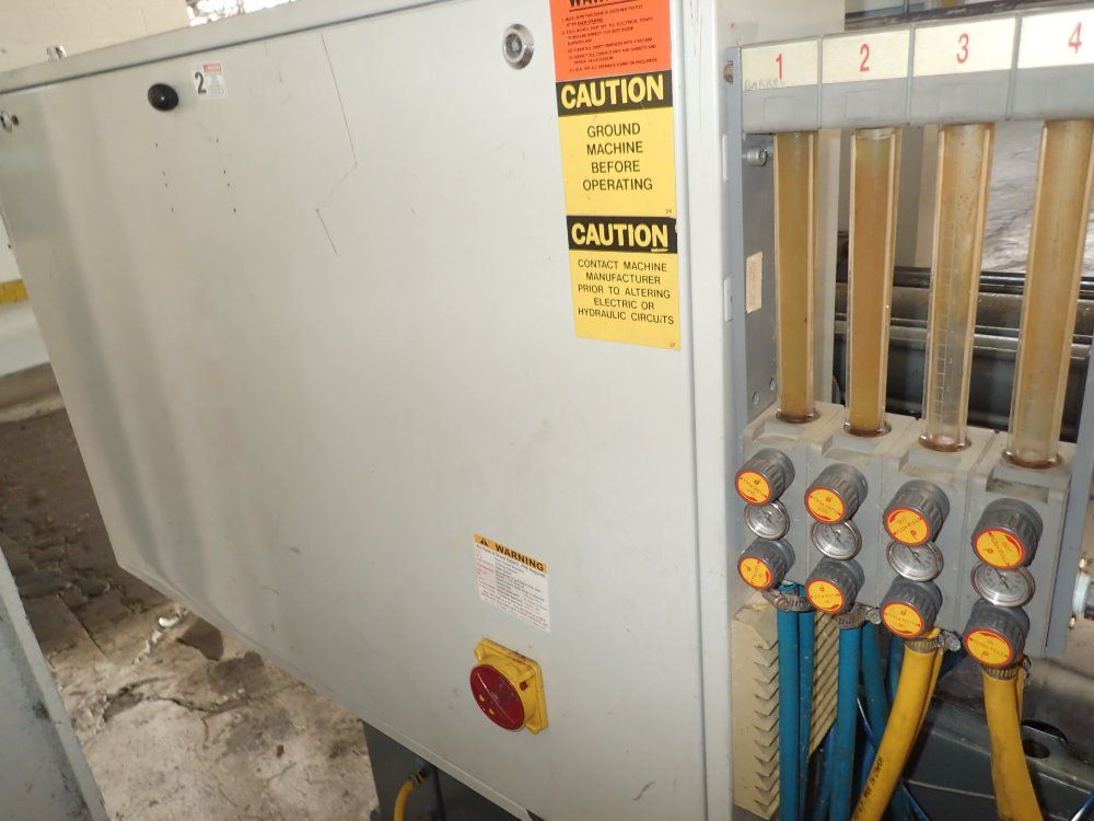 Battenfeld Injection Molder - 3200/ba750cdplus