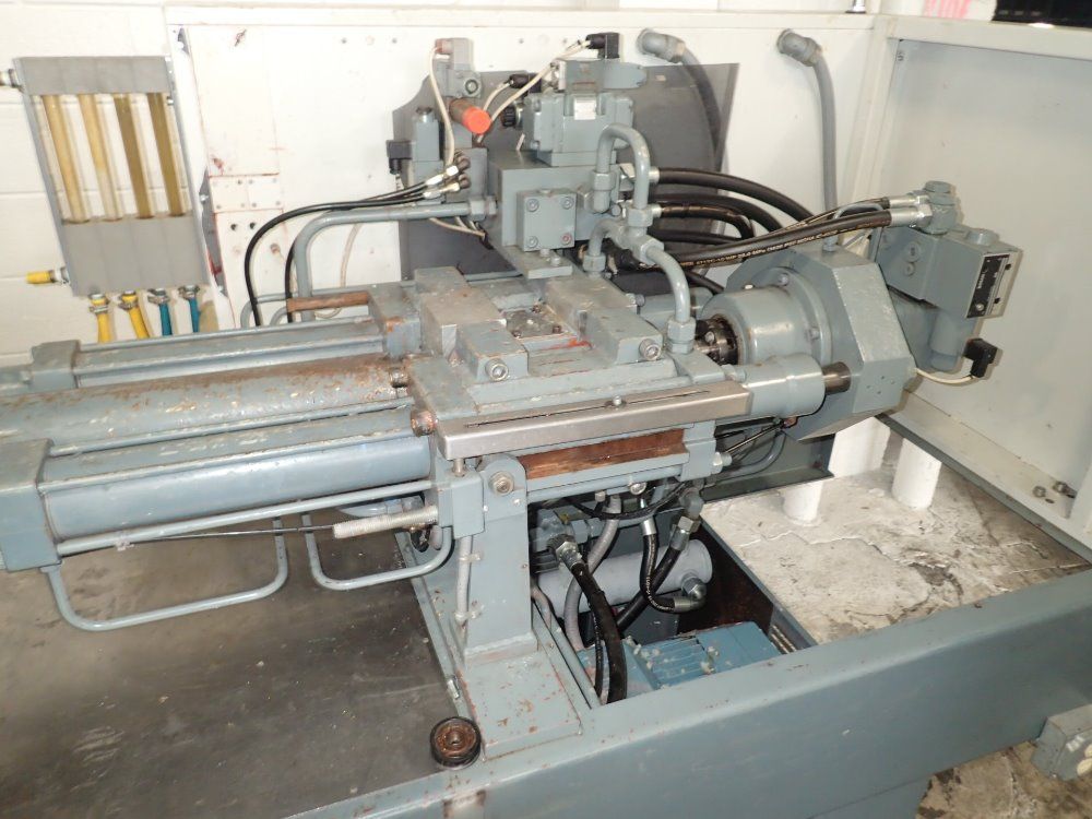 Battenfeld Injection Molder - 3200/ba750cdplus