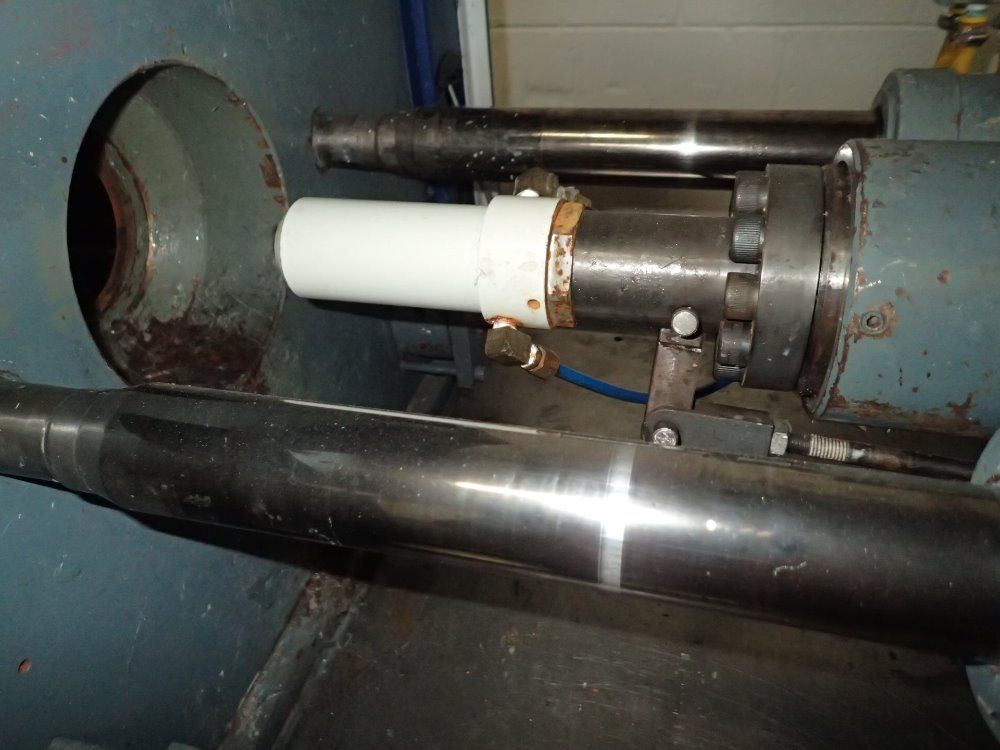 Battenfeld Injection Molder - 3200/ba750cdplus