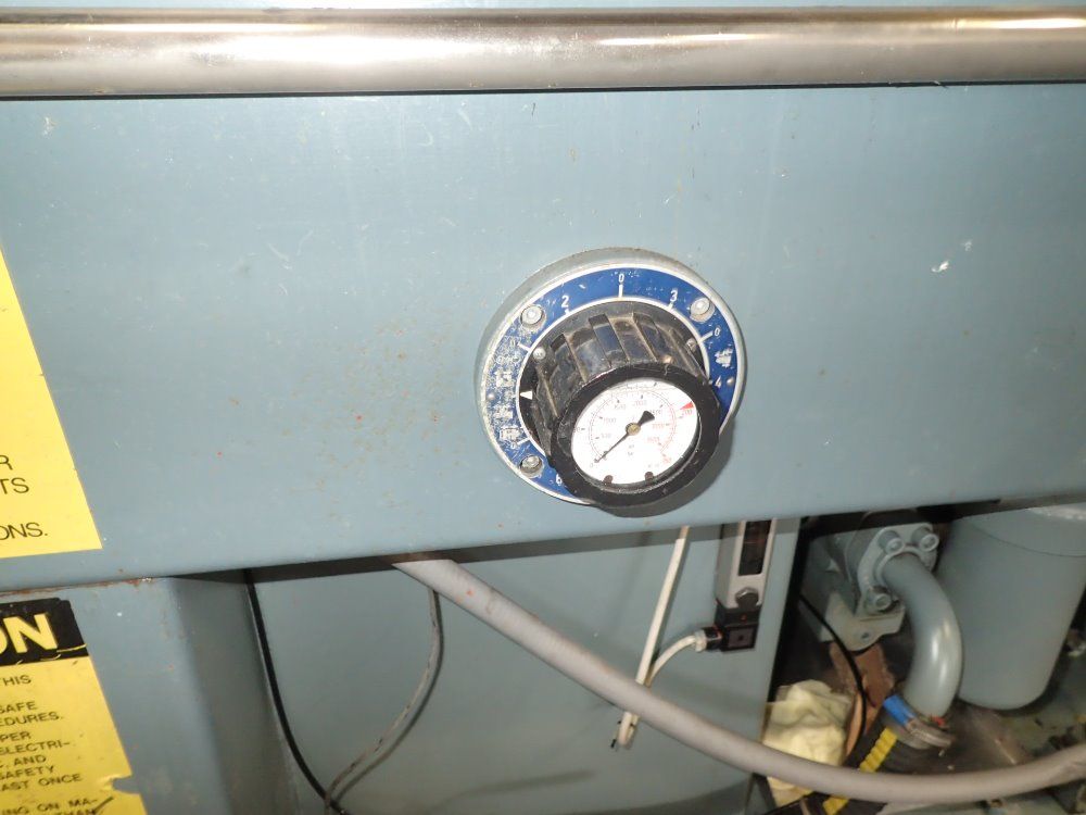 Battenfeld Injection Molder - 3200/ba750cdplus