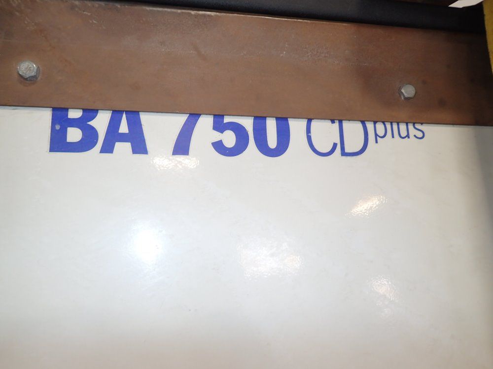 Battenfeld Injection Molder - 3200/ba750cdplus